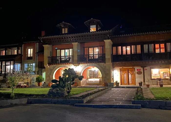 Malvasia - Adults Only Cabezón de Liébana